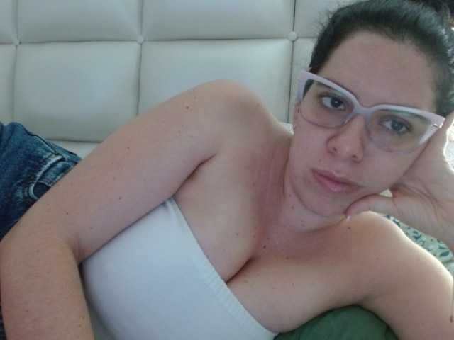 VeraVersace live cam on BongaCams