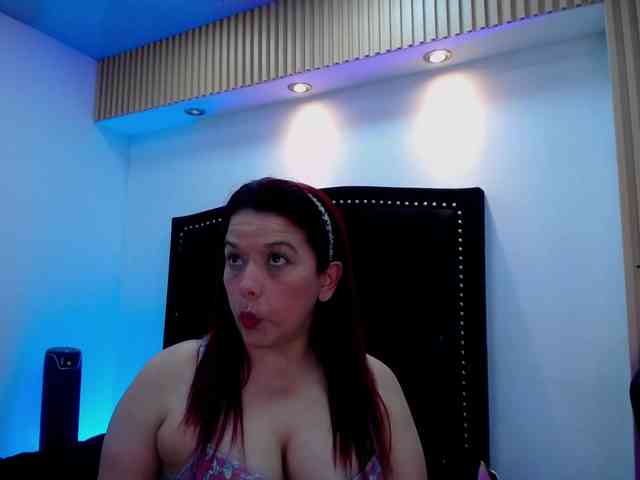 BlancaWild Live Webcam on BongaCams