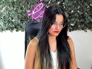 DestinyHills Porn Show