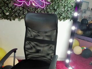 DestinyHills Porn Show