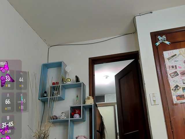DestinyHills live cam on BongaCams