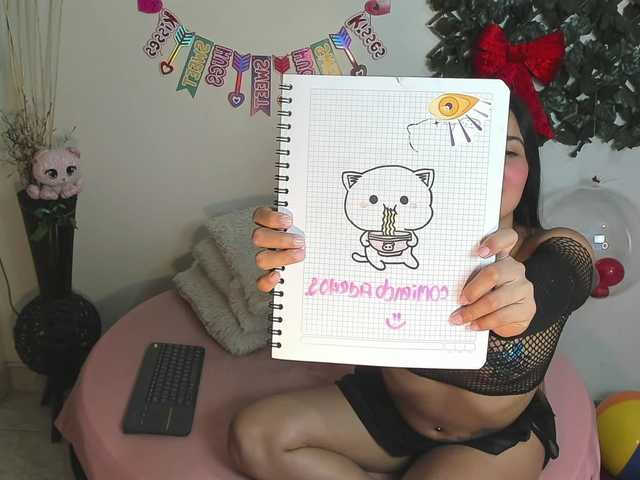 DestinyHills's BongaCams show and profile