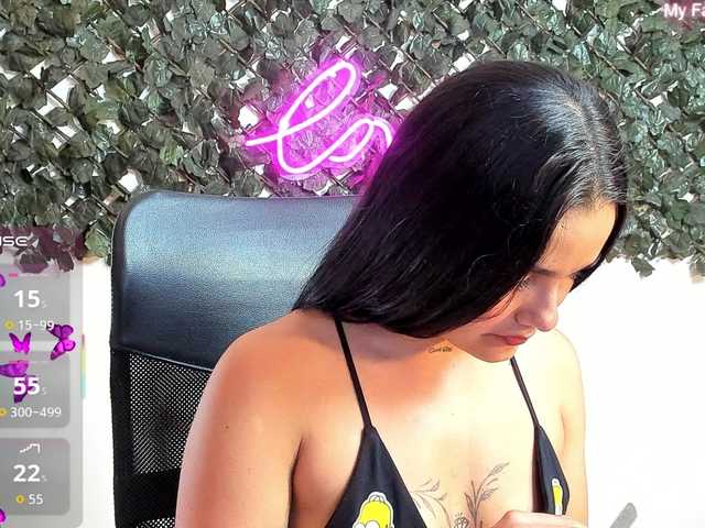 DestinyHills live cam on BongaCams