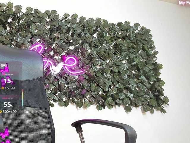 DestinyHills live webcam show