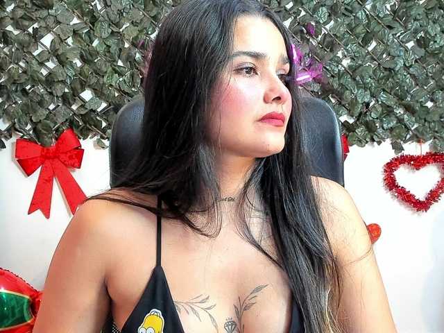 DestinyHills live cam on BongaCams