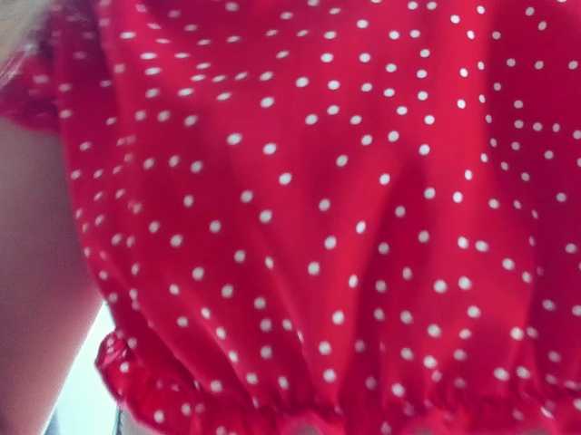 DestinyHills live cam on BongaCams
