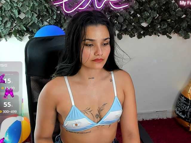 DestinyHills live cam on BongaCams