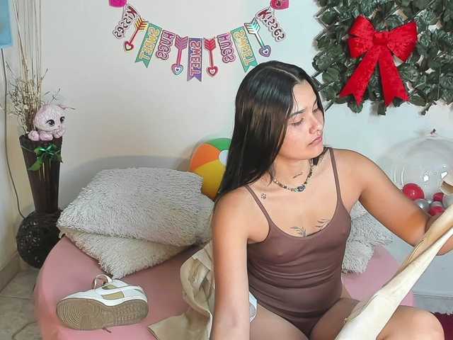 DestinyHills Live Cam on BongaCams