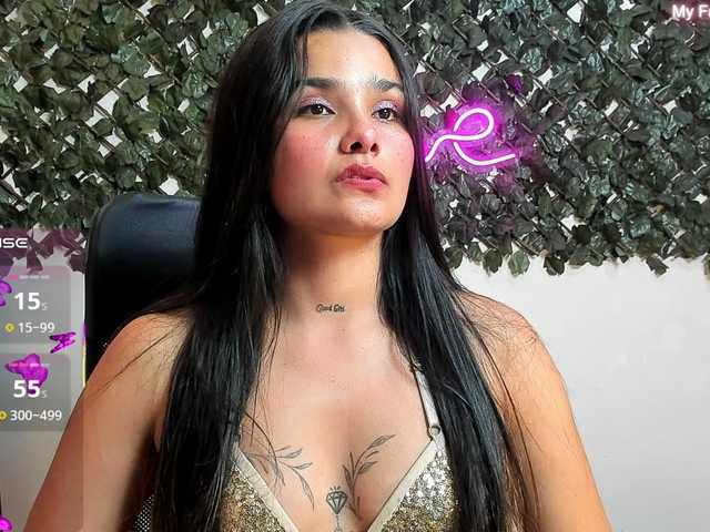 DestinyHills live cam on BongaCams