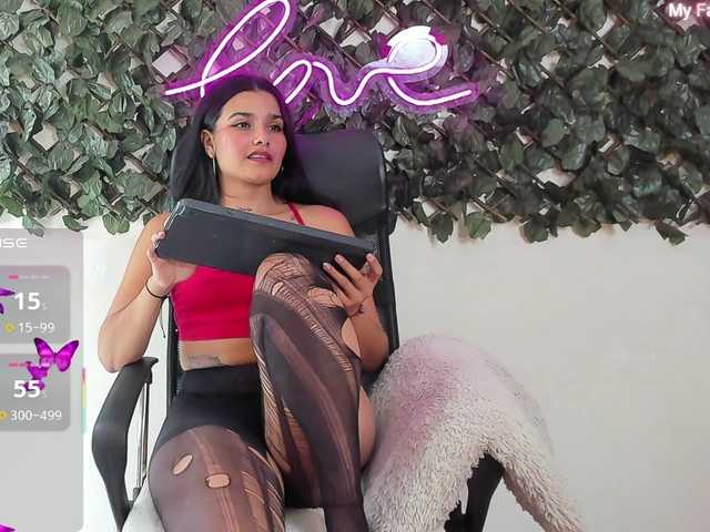 DestinyHills live webcam show