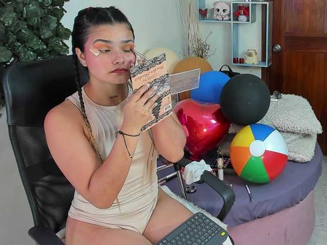 DestinyHills Canlı Cam: BongaCams