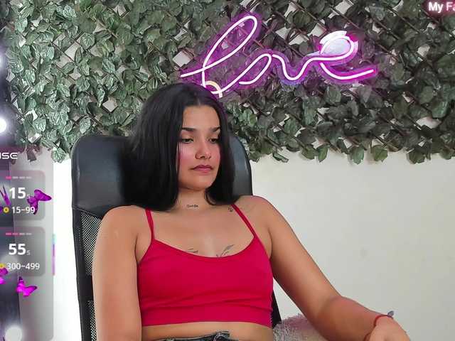 DestinyHills live webcam show
