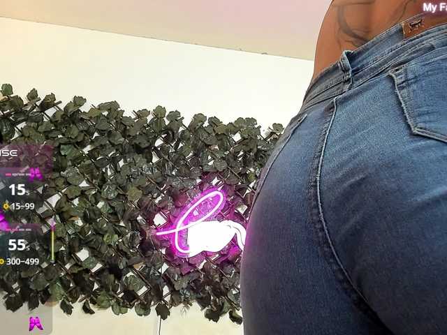 DestinyHills live cam on BongaCams