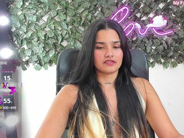 DestinyHills live webcam show