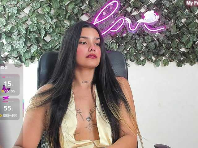 DestinyHills live webcam show