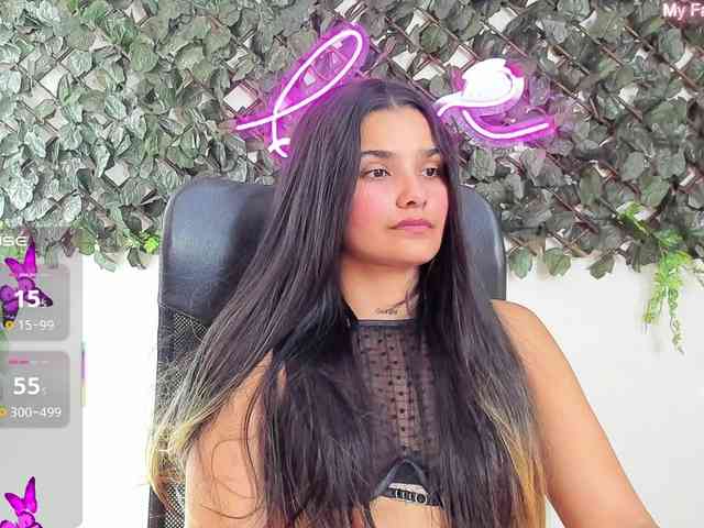 DestinyHills Live Webcam on BongaCams