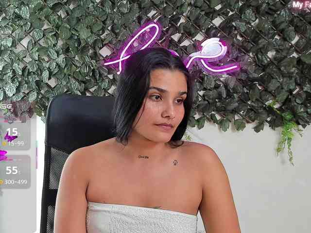 DestinyHills Live Webcam on BongaCams