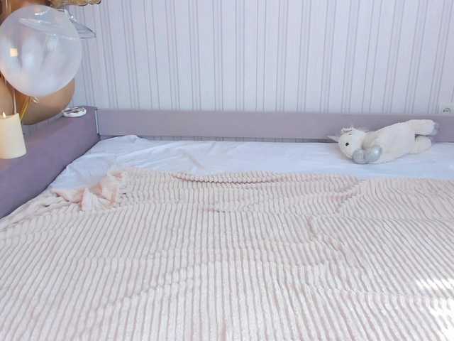 Jesikalooove live cam on BongaCams