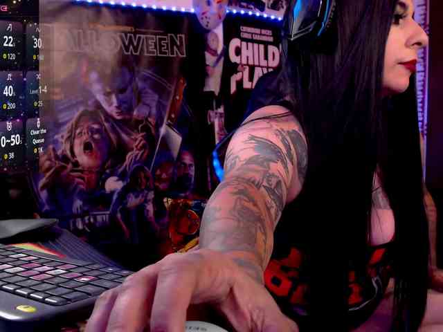 LiaAdams webcam