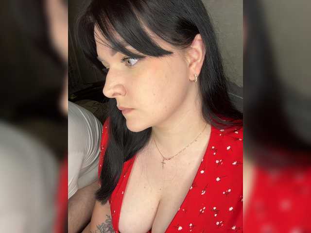HellMor live webcam show