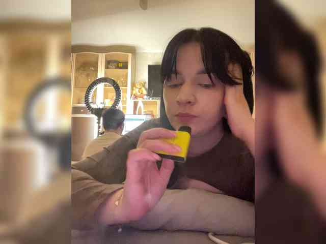 HellMor webcam