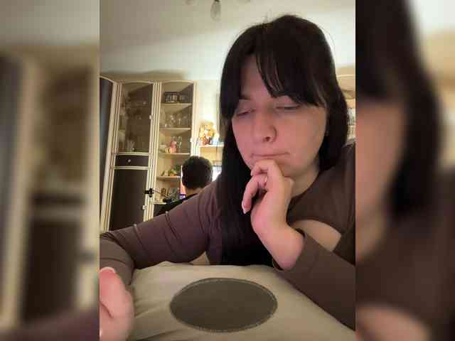HellMor webcam