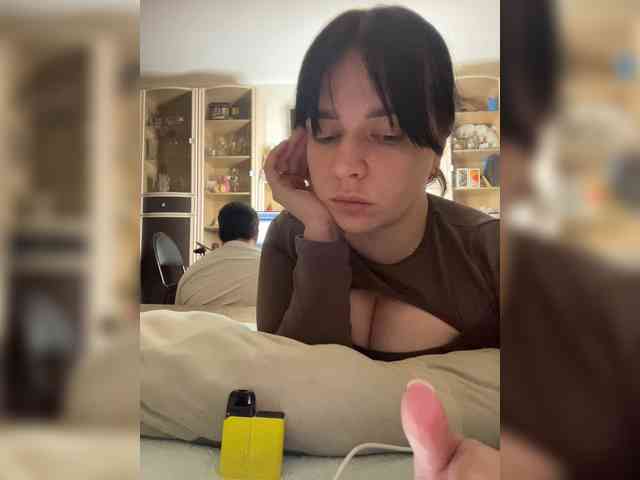 HellMor webcam