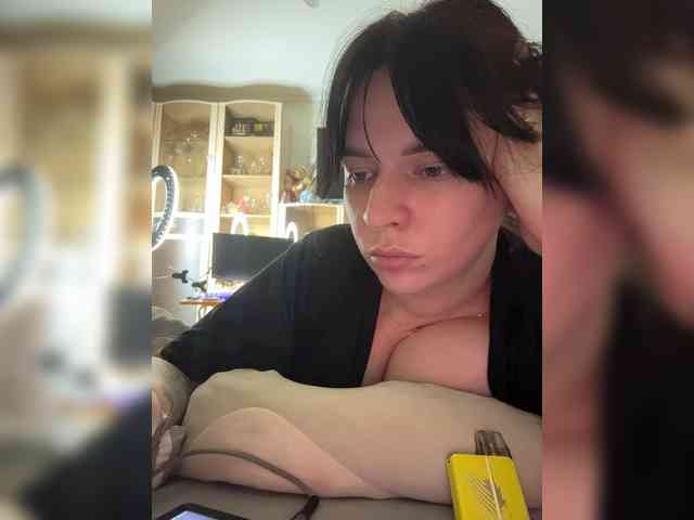 HellMor webcam