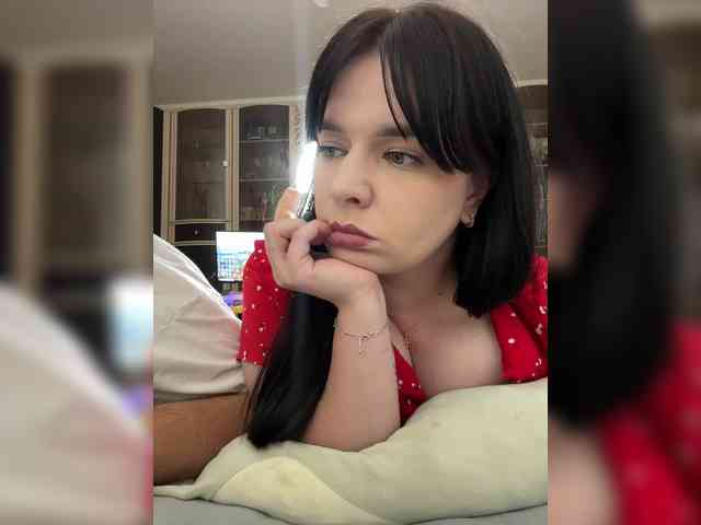 Hellmor's cam show statistics and live stream