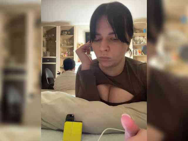 HellMor webcam