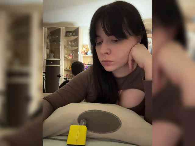 HellMor webcam