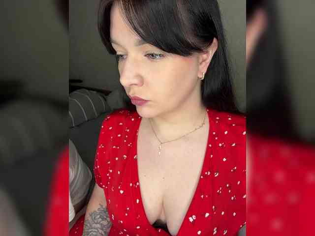 Hellmor's cam show statistics and live stream