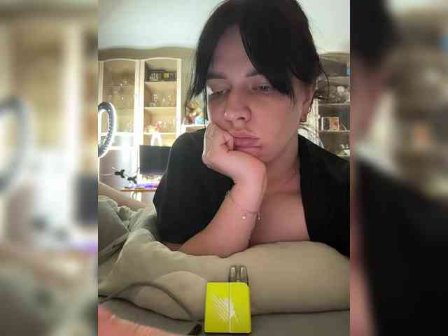 HellMor webcam