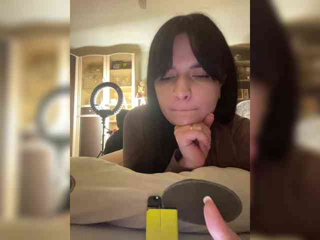 HellMor webcam