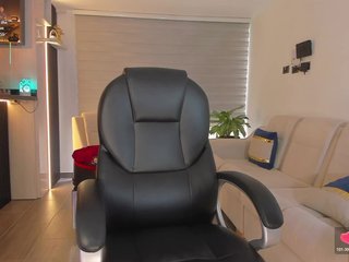 MiaRoberts1 Porn Show