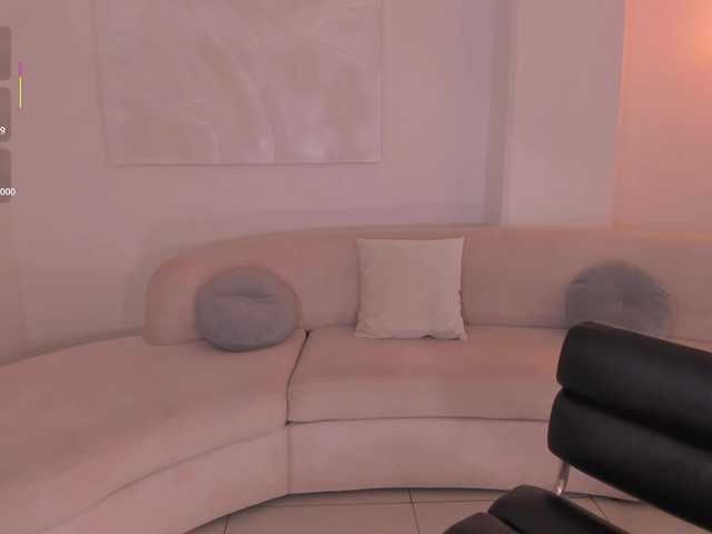 MiaRoberts1