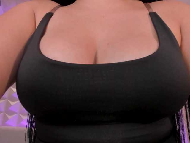 MiaRoberts1