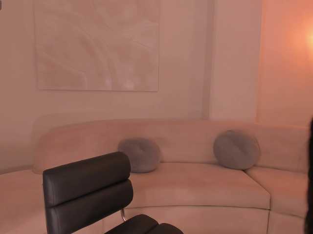 miaroberts1 live sex show