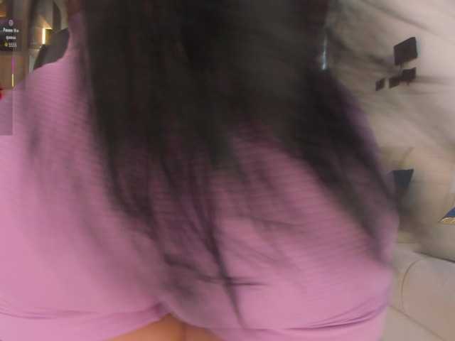 MiaRoberts1, en directo ahora en BongaCams