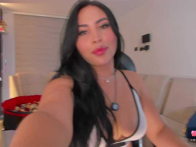 MiaRoberts1