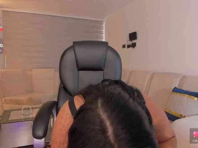 MiaRoberts1