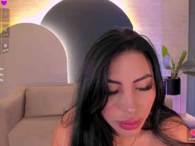 MiaRoberts1