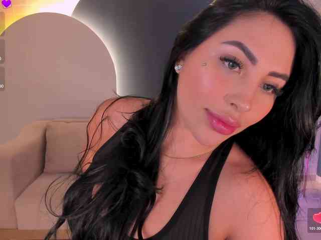 MiaRoberts1