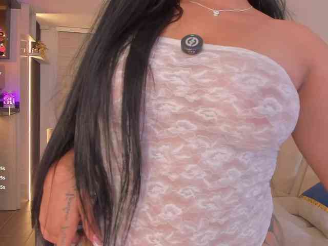 MiaRoberts1