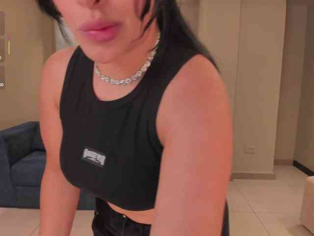 MiaRoberts1