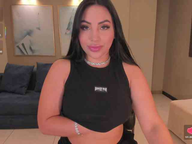 MiaRoberts1