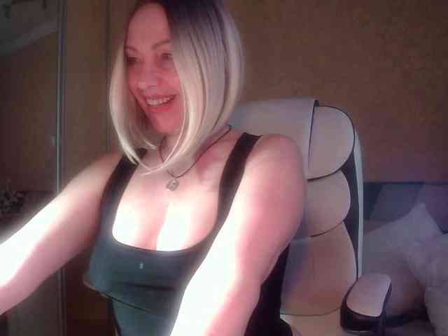 Kleo77777 webcam
