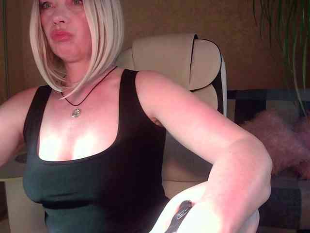 Kleo77777 webcam
