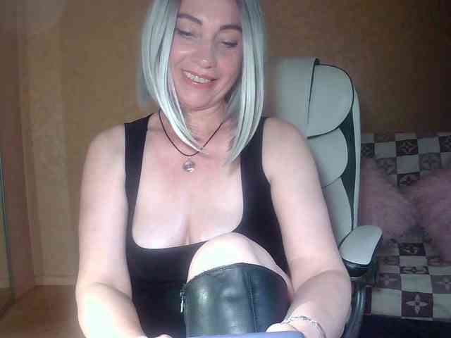 Kleo77777 webcam