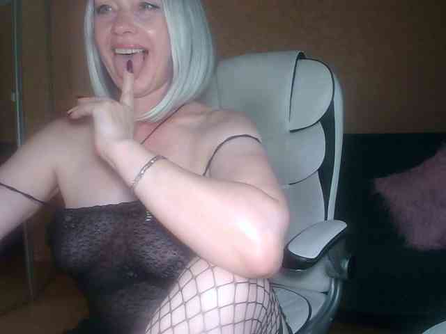 Kleo77777 webcam